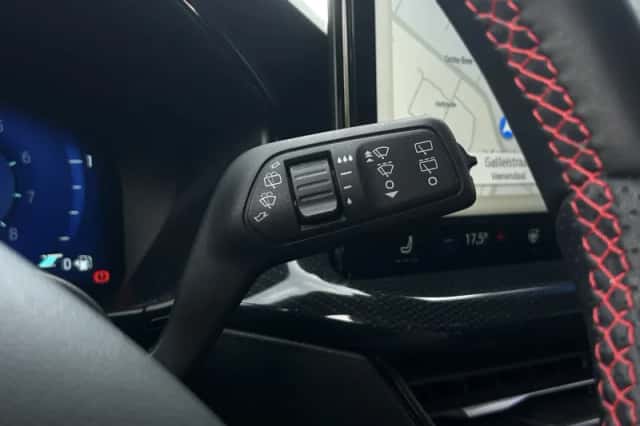 Ford Focus (2024) thumbnail 32