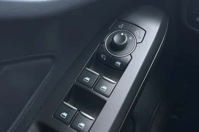 Ford Focus (2024) thumbnail 33