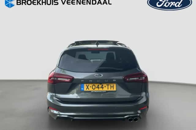 Ford Focus (2024) thumbnail 5