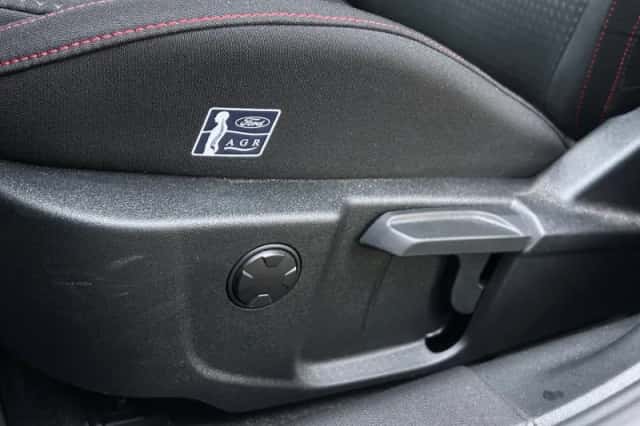 Ford Focus (2024) thumbnail 9