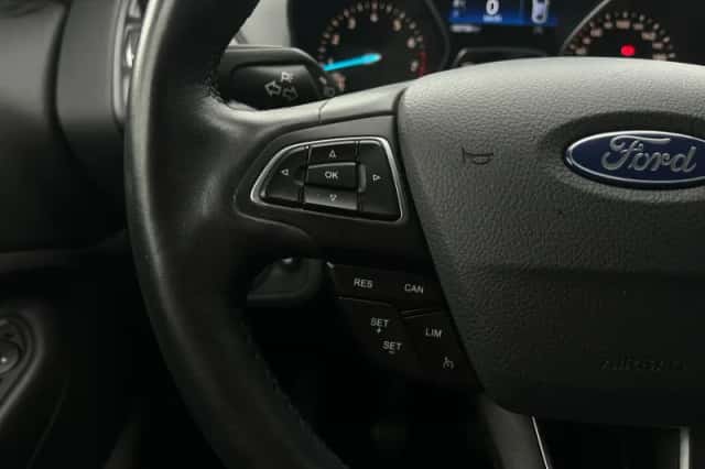 Ford Kuga (2018) thumbnail 13