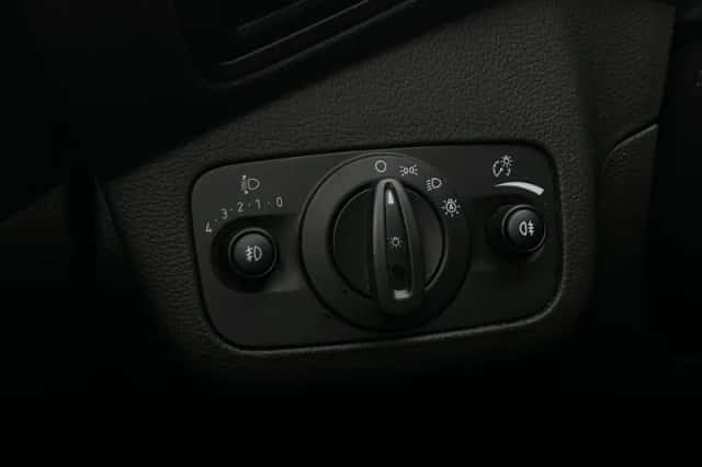 Ford Kuga (2018) thumbnail 27