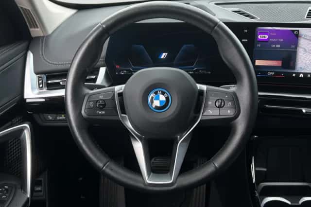 BMW X1 (2024) thumbnail 11