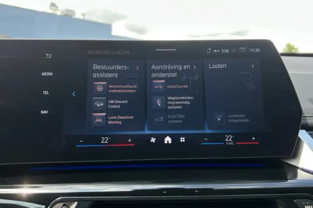 BMW X1 (2024) thumbnail 16