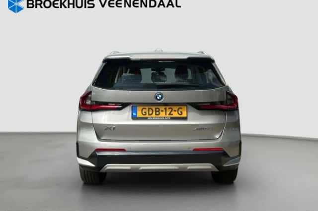 BMW X1 (2024) thumbnail 5