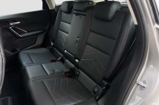 BMW X1 (2024) thumbnail 10