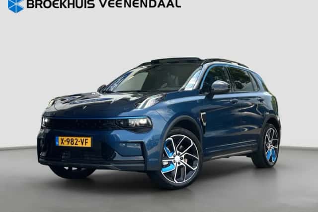Lynk & Co 01 (2024) thumbnail 1