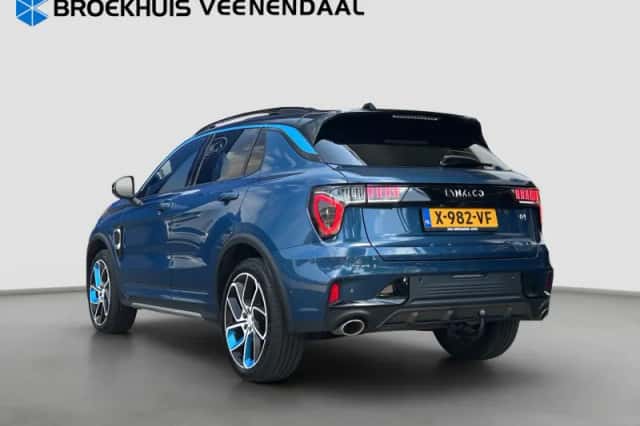 Lynk & Co 01 (2024) thumbnail 3