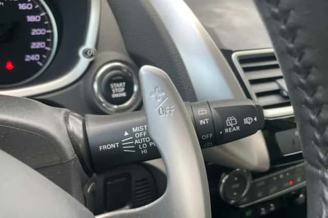Mitsubishi Eclipse Cross (2019) thumbnail 26