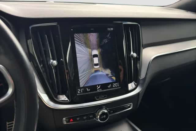 Volvo S60 (2019) thumbnail 6