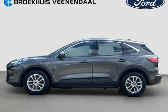 Ford Kuga (2021) thumbnail 4