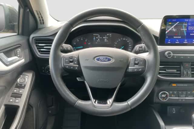 Ford Focus (2020) thumbnail 11