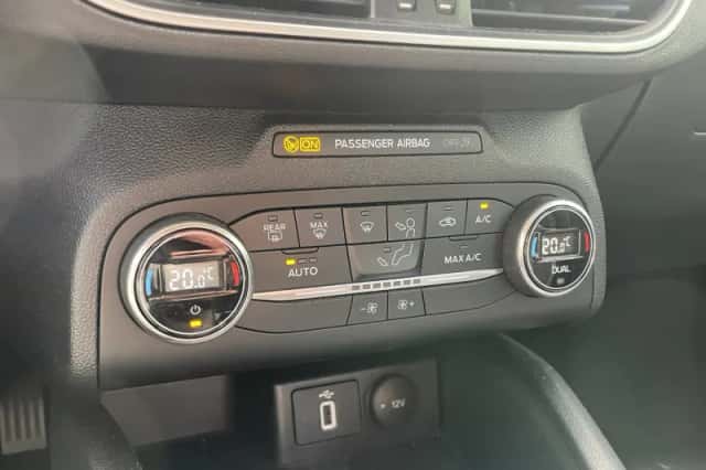 Ford Focus (2020) thumbnail 15