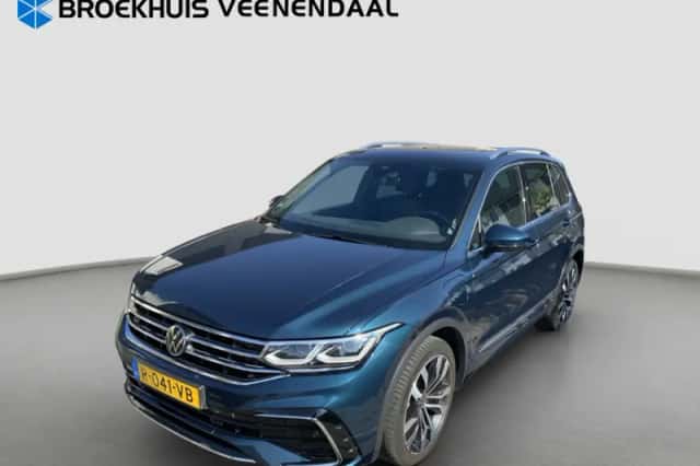 Volkswagen Tiguan (2022) thumbnail 1