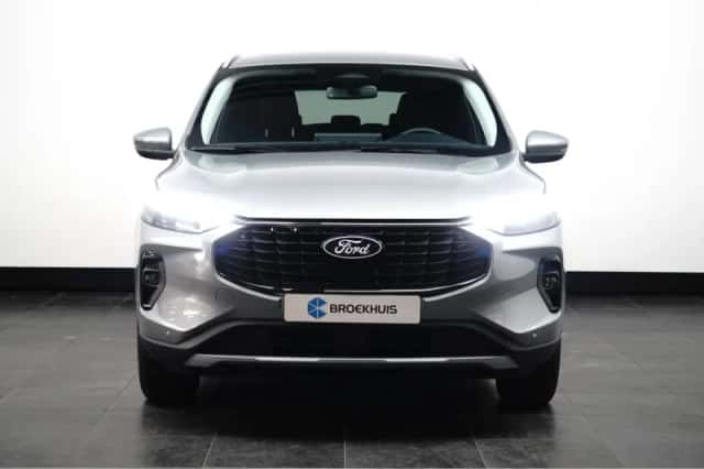 Ford Kuga (2025) thumbnail 4