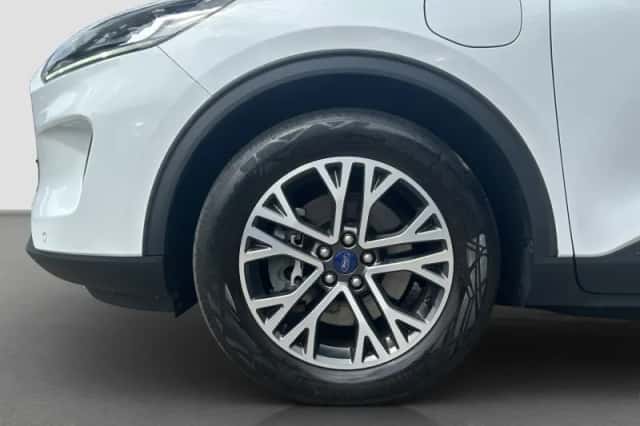 Ford Kuga (2021) thumbnail 6