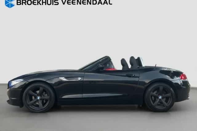 BMW Z4 (2015) thumbnail 6