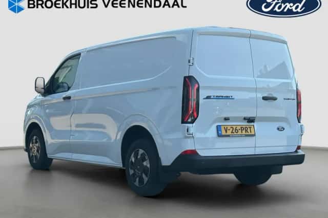 Ford E-Transit Custom (2026) thumbnail 3