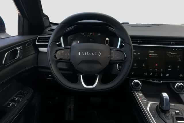 Lynk & Co 01 (2023) thumbnail 2