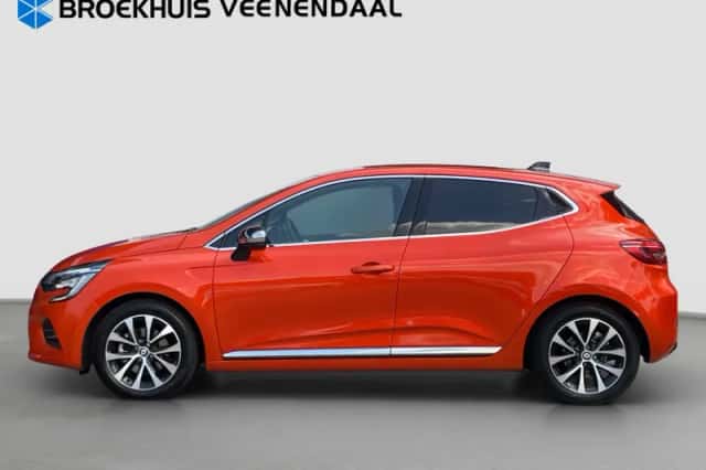 Renault Clio (2023) thumbnail 6