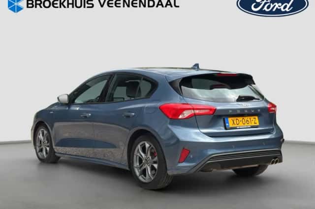 Ford Focus (2019) thumbnail 3