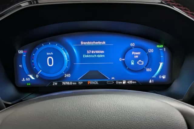 Ford Kuga (2022) thumbnail 6
