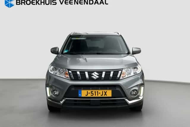 Suzuki Vitara (2019) thumbnail 4
