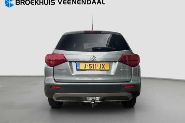 Suzuki Vitara (2019) thumbnail 5