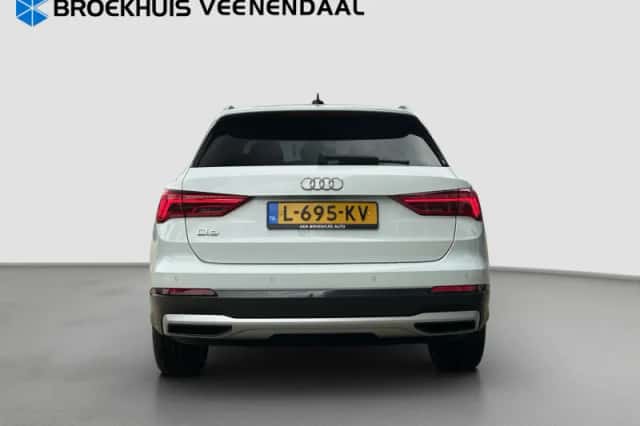 Audi Q3 (2020) thumbnail 5