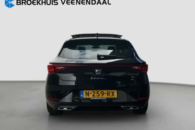 SEAT Leon (2020) thumbnail 5
