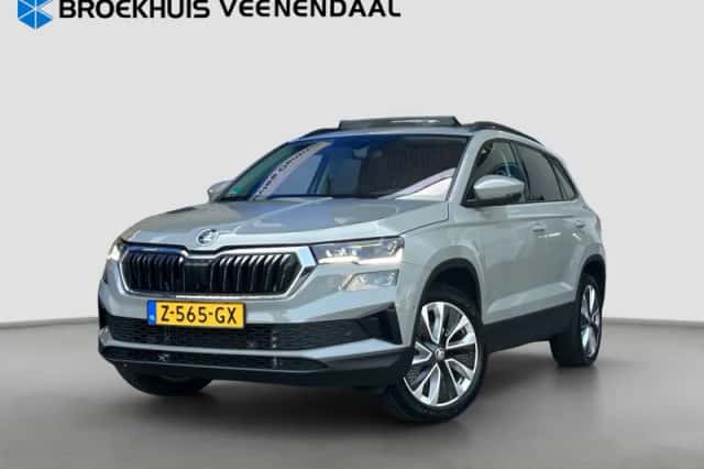 Škoda Karoq (2023) thumbnail 1