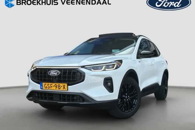 Ford Kuga (2024) thumbnail 1