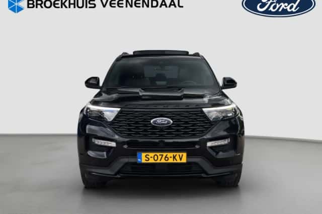 Ford Explorer (2021) thumbnail 4