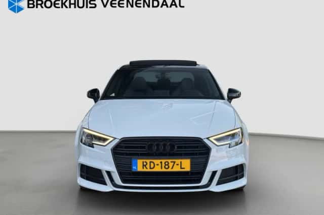 Audi A3 (2018) thumbnail 4