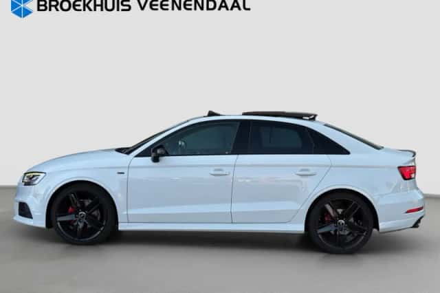 Audi A3 (2018) thumbnail 6