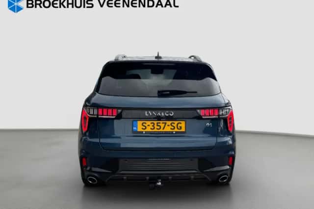 Lynk & Co 01 (2023) thumbnail 3