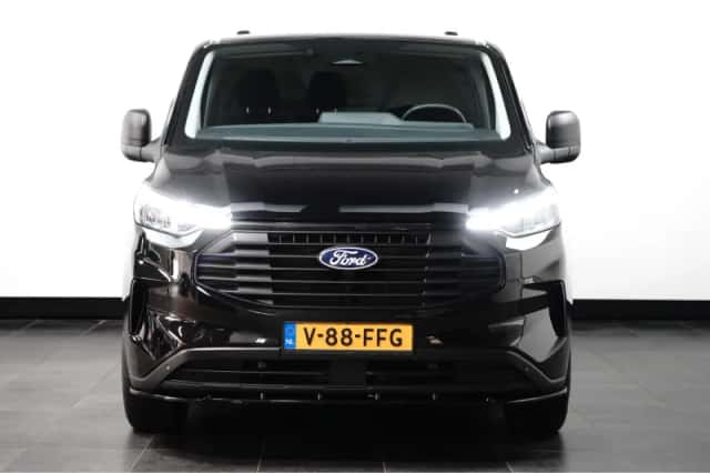Ford Transit Custom (2024) thumbnail 2