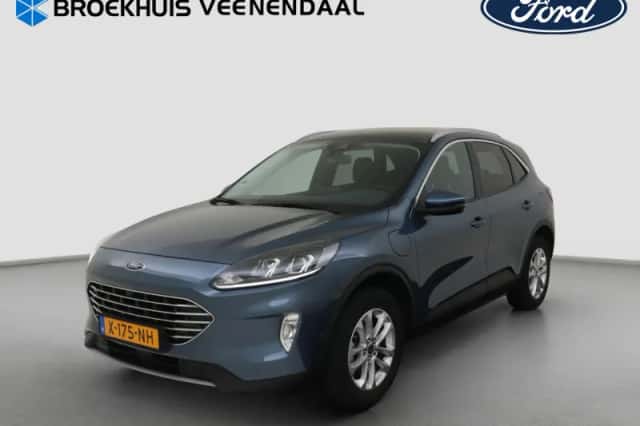 Ford Kuga (2023) thumbnail 1
