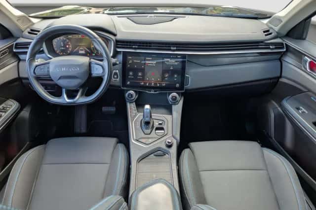 Lynk & Co 01 (2022) thumbnail 2