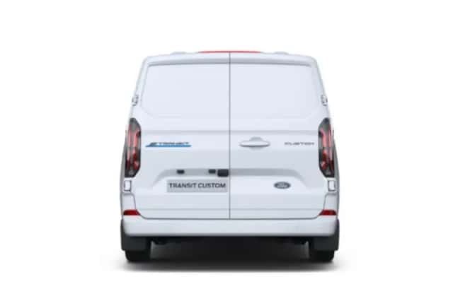 Ford E-Transit (2026) thumbnail 4