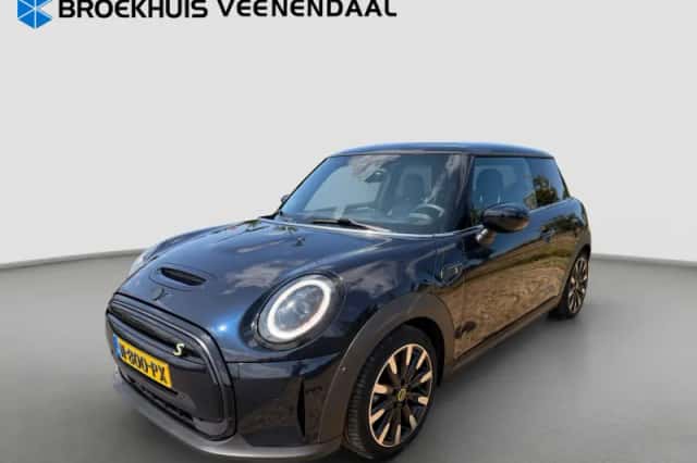 MINI Mini Electric (2021) thumbnail 1