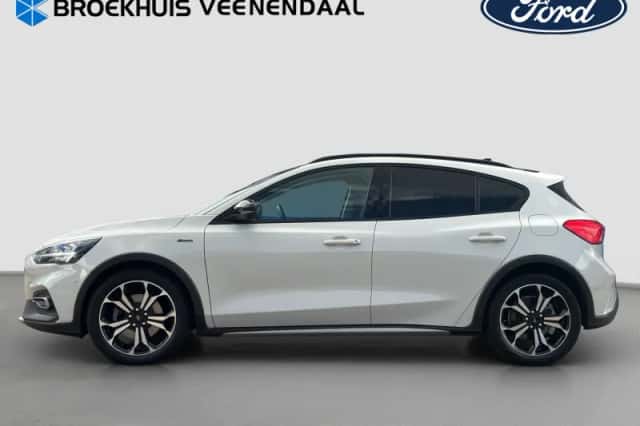 Ford Focus (2019) thumbnail 6
