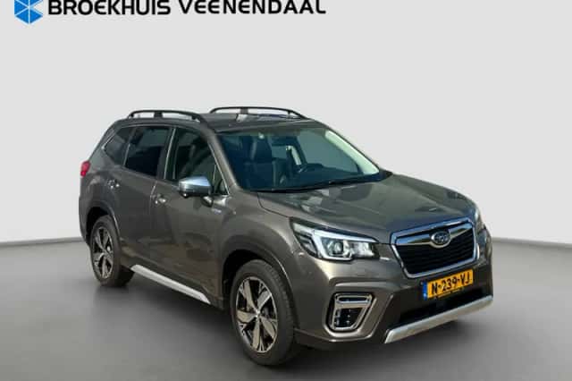 Subaru Forester (2020) thumbnail 6
