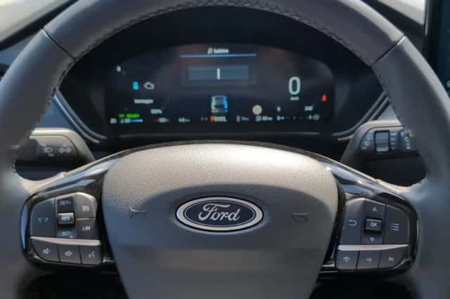 Ford Kuga (2025) thumbnail 11