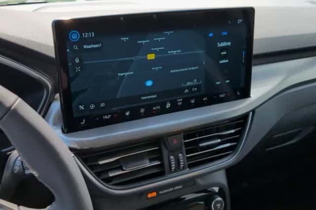 Ford Kuga (2025) thumbnail 16