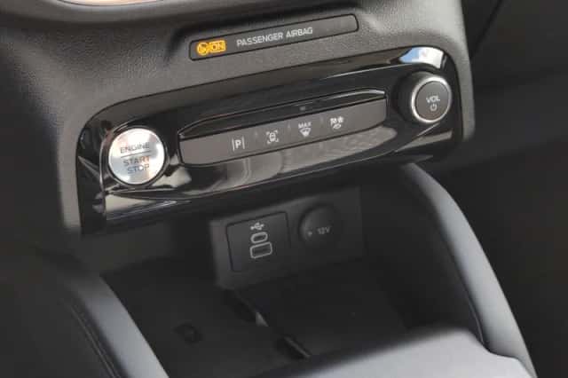 Ford Kuga (2025) thumbnail 20