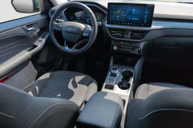 Ford Kuga (2025) thumbnail 7