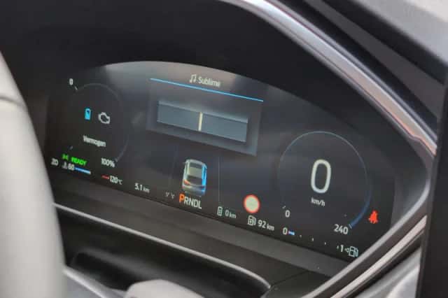 Ford Kuga (2025) thumbnail 14