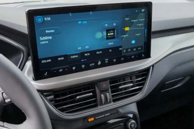 Ford Kuga (2025) thumbnail 17