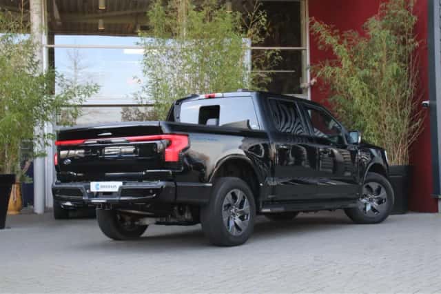 Ford F-150 (2022) thumbnail 2